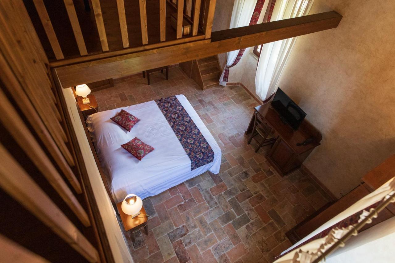 Locanda Di Montegiove Фано Экстерьер фото