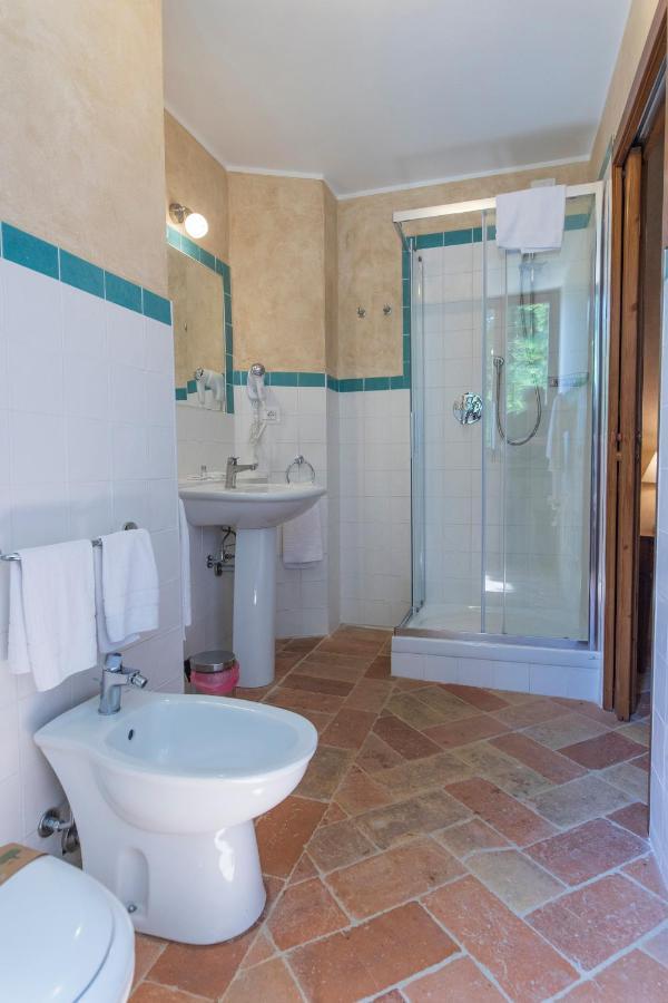 Locanda Di Montegiove Фано Экстерьер фото